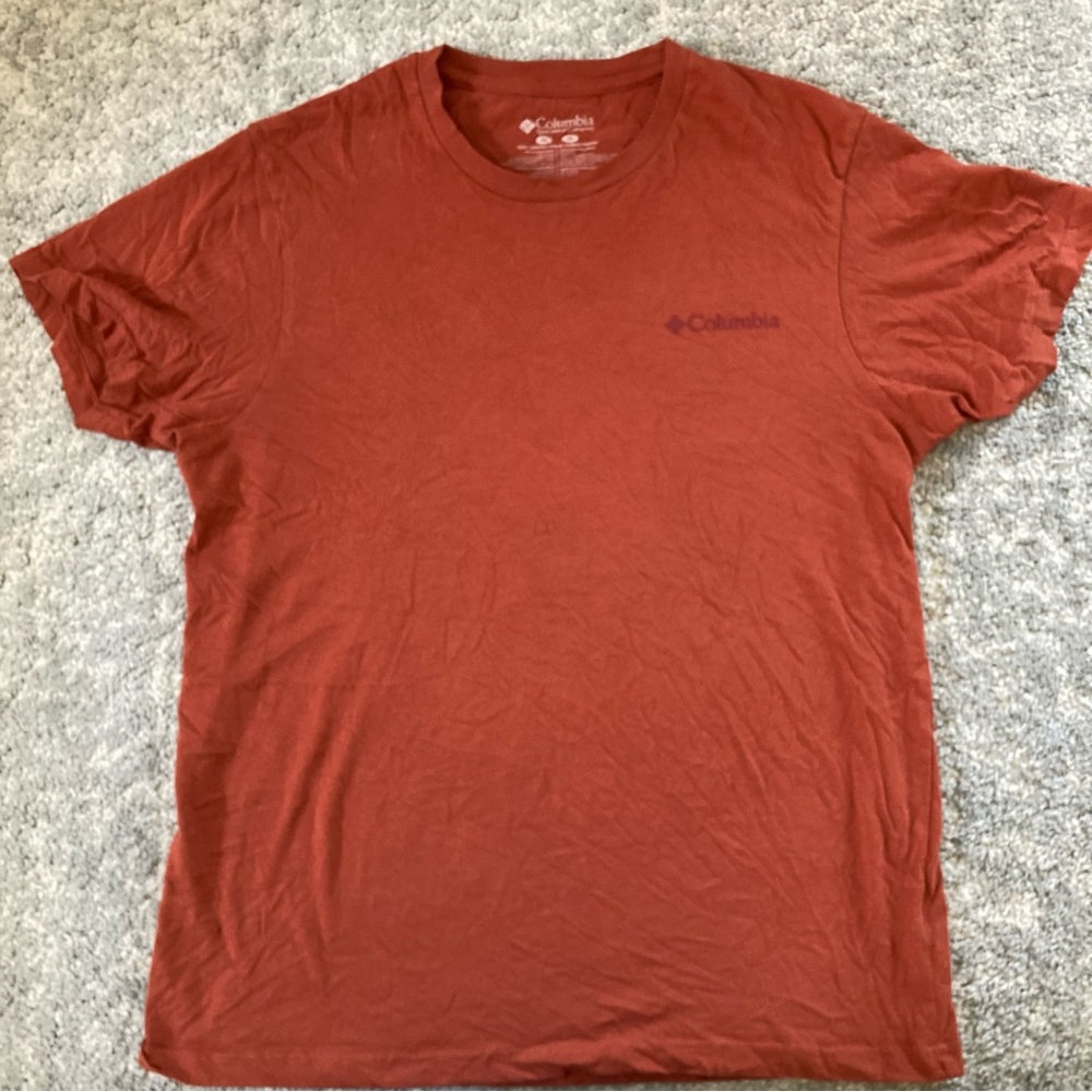 Columbia Brick Red Short Sleeve Tee size M 100%cotton
